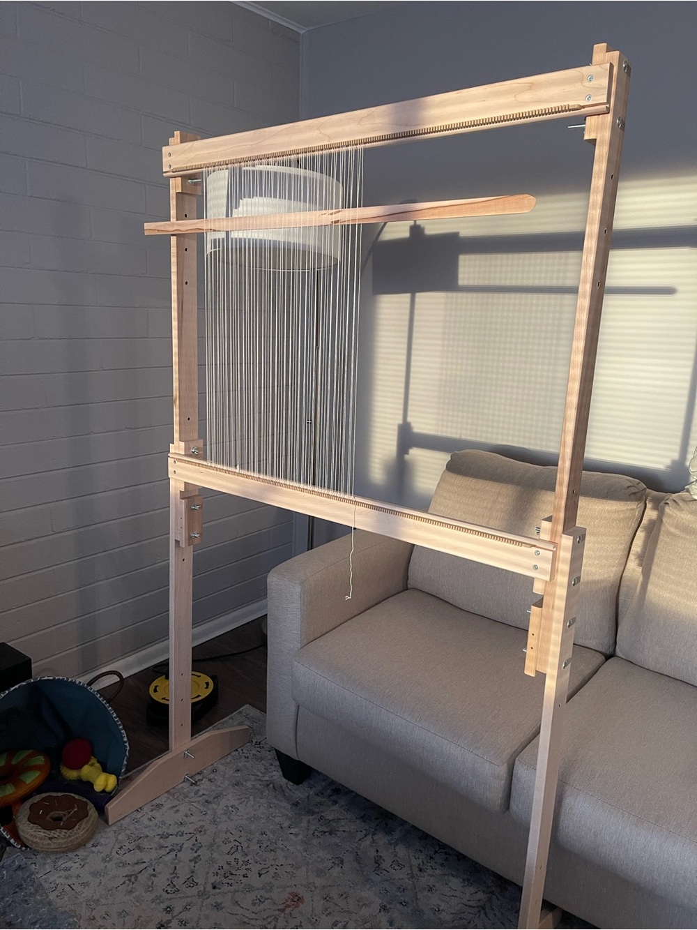 Adjustable Natural Wood Frame Loom - Beige